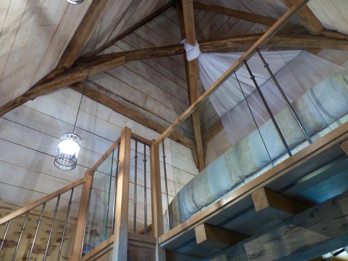 Le Donjon L'Abrejou B&B 외부 사진